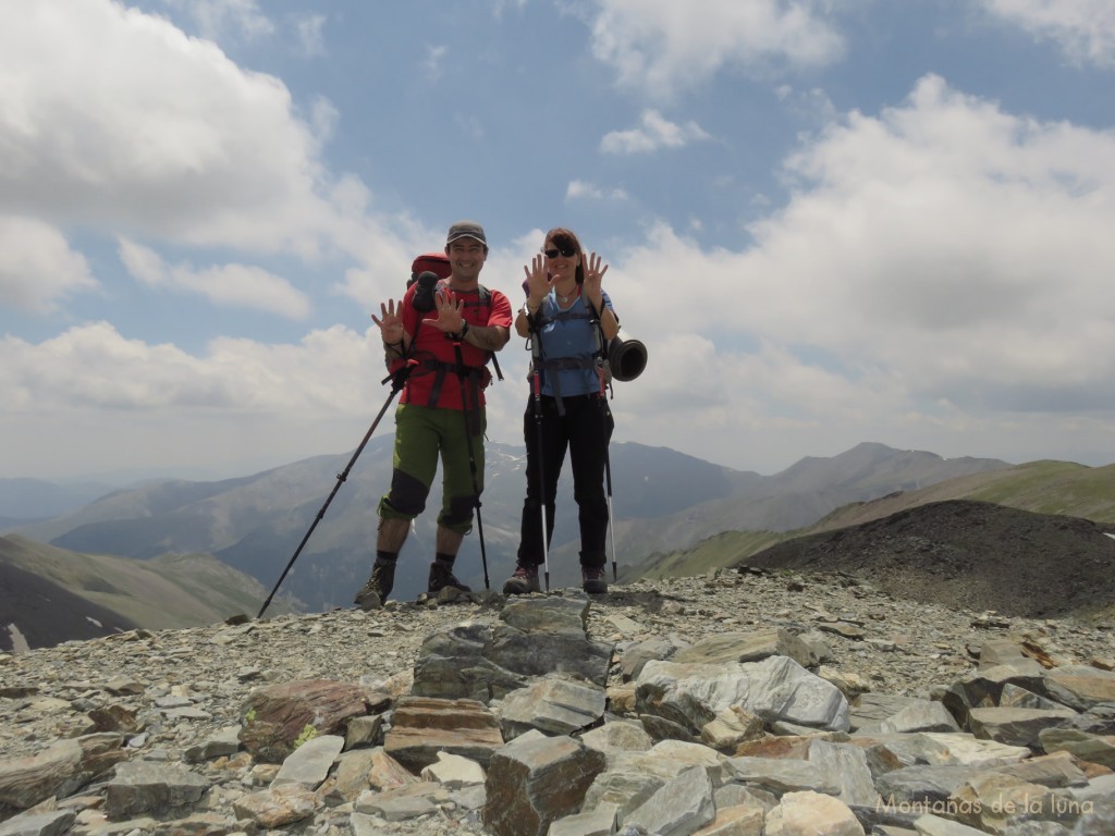 Joaquín y Olga en la cima del Pic de La Fossa del Gegant, 2.808 mts.